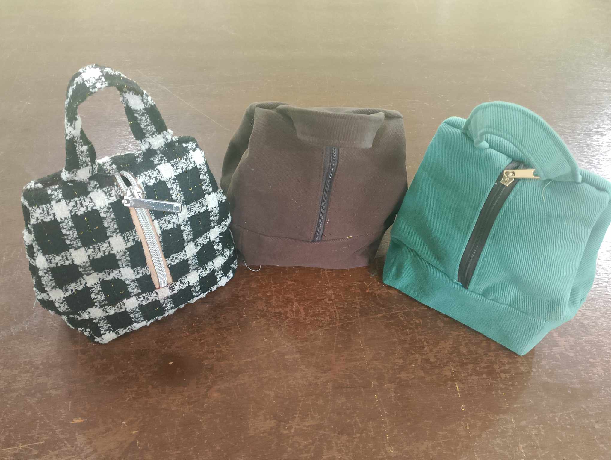 Gallery Image 2 of FASHION MINI BAGS